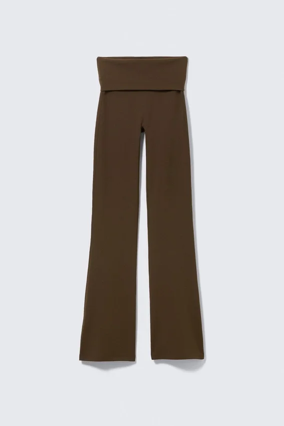 Folded Waist Flared Yoga Tights – Dark Brown Folded Waist Flared Yoga Tights – Dark Brown