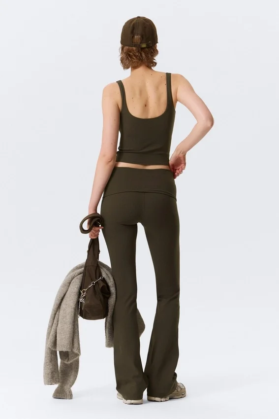 Folded Waist Flared Yoga Tights – Dark Brown Folded Waist Flared Yoga Tights – Dark Brown