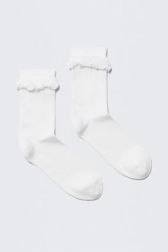 Frill Trim Crew Socks – White Frill Trim Crew Socks – White