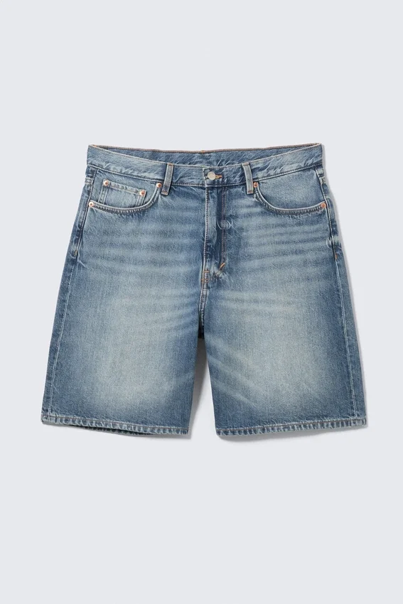 Galaxy Mid Rise Loose Denim Shorts – Blue Horses – Medium Blue Galaxy Mid Rise Loose Denim Shorts – Blue Horses – Medium Blue