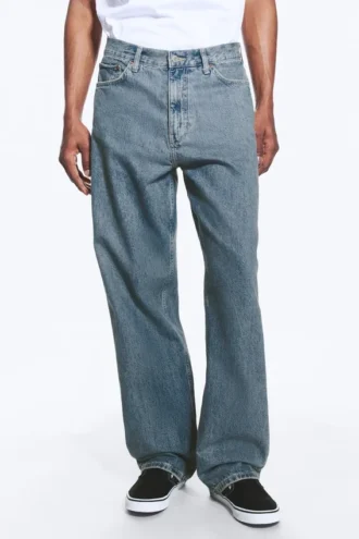 Galaxy Mid Rise Loose Straight Jeans – 2000 Blue – Medium Blue
