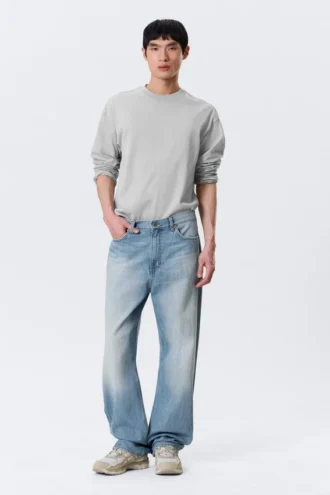 Galaxy Mid Rise Loose Straight Jeans – Kimberley Blue – Light Blue