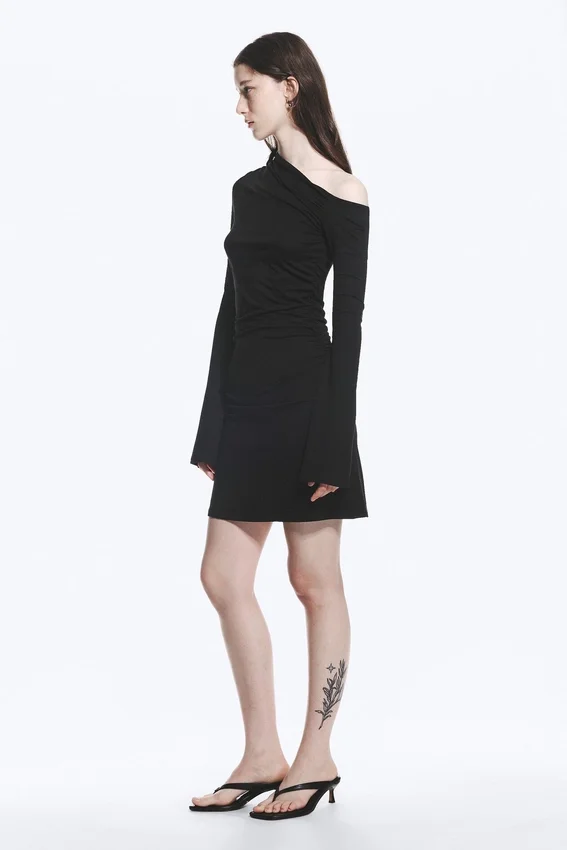 Gathered Mini Long Sleeve Dress – Black Gathered Mini Long Sleeve Dress – Black