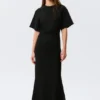 Gathered Short-Sleeved Maxi Dress – Black Gathered Short-Sleeved Maxi Dress – Black