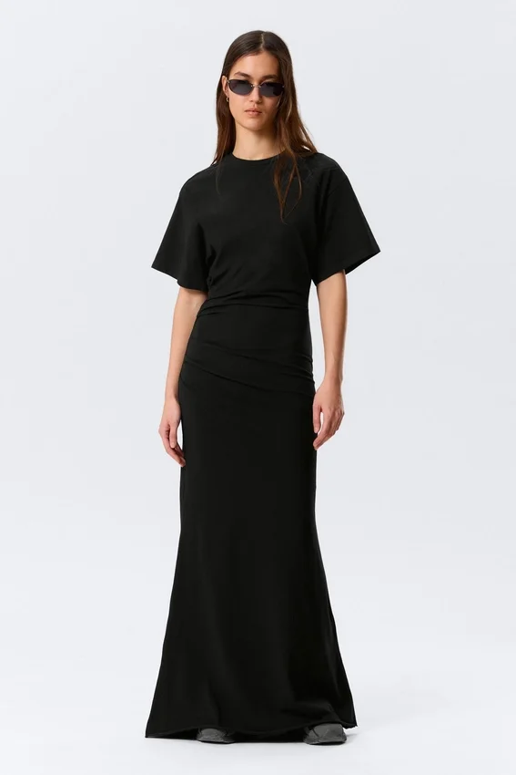 Gathered Short-Sleeved Maxi Dress – Black Gathered Short-Sleeved Maxi Dress – Black