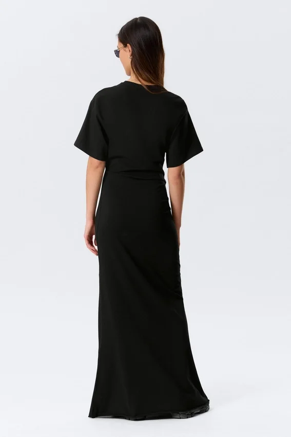 Gathered Short-Sleeved Maxi Dress – Black Gathered Short-Sleeved Maxi Dress – Black