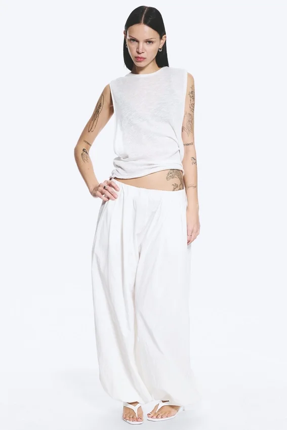 Gathered Tank Top – White Gathered Tank Top – White
