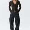 Gathered V-Neck Zip Top – Dark Brown