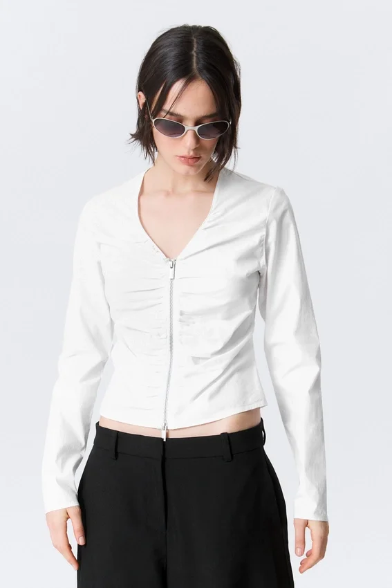 Gathered V-Neck Zip Top – White Gathered V-Neck Zip Top – White