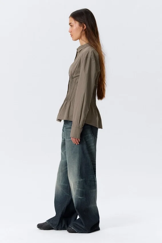 Gathered Waist Cotton Poplin Shirt – Striped Brown Gathered Waist Cotton Poplin Shirt – Striped Brown