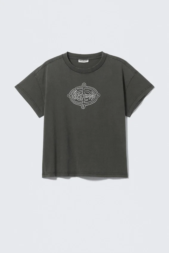 Graphic Cap-Sleeved Boxy Cotton T-Shirt – Dark Grey – Spacenet Graphic Cap-Sleeved Boxy Cotton T-Shirt – Dark Grey – Spacenet