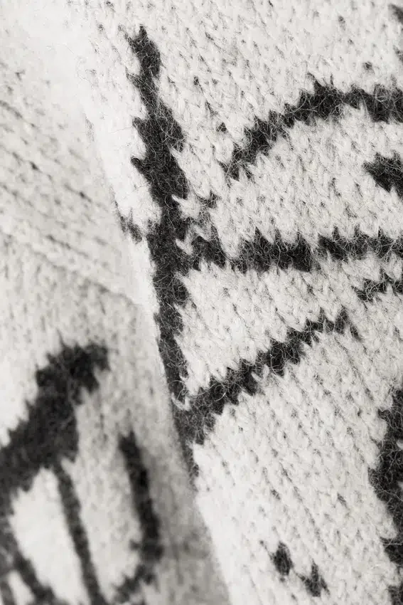 Graphic Knitted Wool-Blend Sweater – White – Black Graphic Graphic Knitted Wool-Blend Sweater – White – Black Graphic