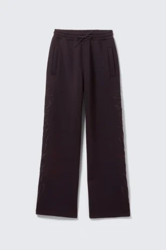 Graphic Loose Fit Scuba Sweatpants – Dark Purple – Embroidered