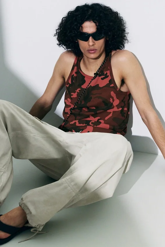 Graphic Rib Tank Top – Red Camouflage Graphic Rib Tank Top – Red Camouflage