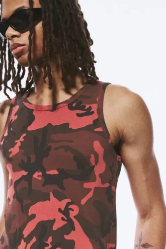 Graphic Rib Tank Top – Red Camouflage