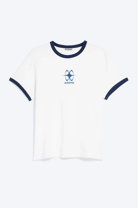 Graphic T-Shirt – White – Beats Print Graphic T-Shirt – White – Beats Print