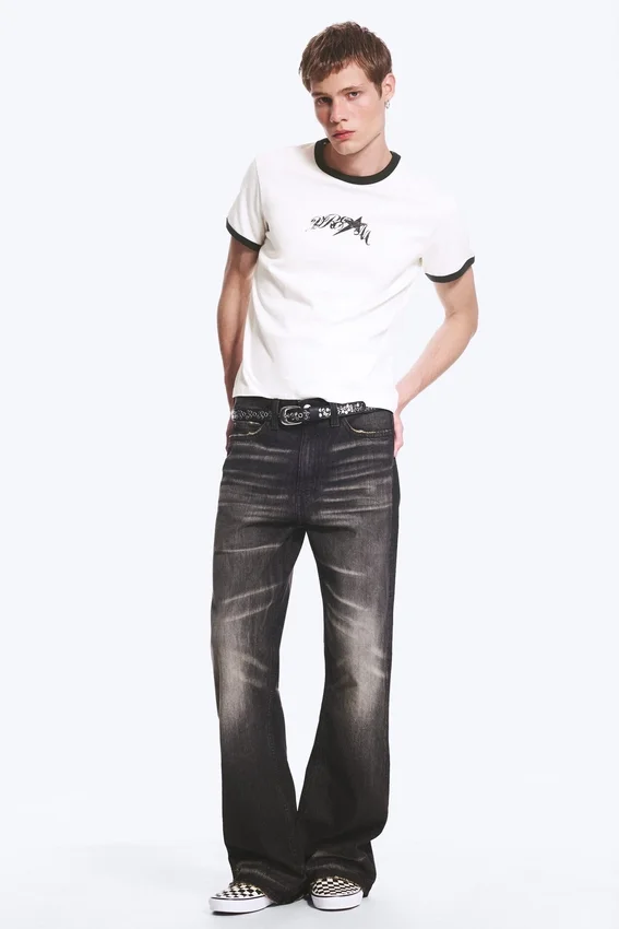Graphic T-Shirt – White – Dre8M Print Graphic T-Shirt – White – Dre8M Print