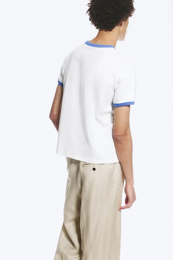 Graphic T-Shirt – White – Star Graphic T-Shirt – White – Star