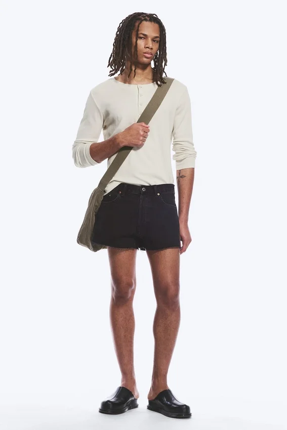 Gravity Short Mid Rise Loose Denim Shorts – Tuned Black – Black Gravity Short Mid Rise Loose Denim Shorts – Tuned Black – Black