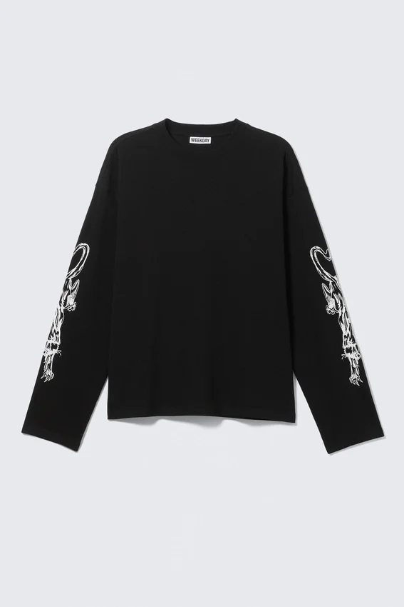 Great Boxy Graphic Long Sleeve T-Shirt – Black – Angry Panthers Great Boxy Graphic Long Sleeve T-Shirt – Black – Angry Panthers