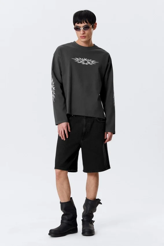 Great Boxy Graphic Long Sleeve T-Shirt – Dark Grey – Air Flame Great Boxy Graphic Long Sleeve T-Shirt – Dark Grey – Air Flame