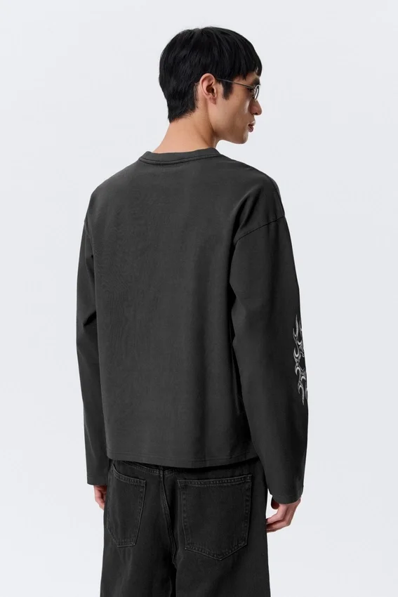 Great Boxy Graphic Long Sleeve T-Shirt – Dark Grey – Air Flame Great Boxy Graphic Long Sleeve T-Shirt – Dark Grey – Air Flame