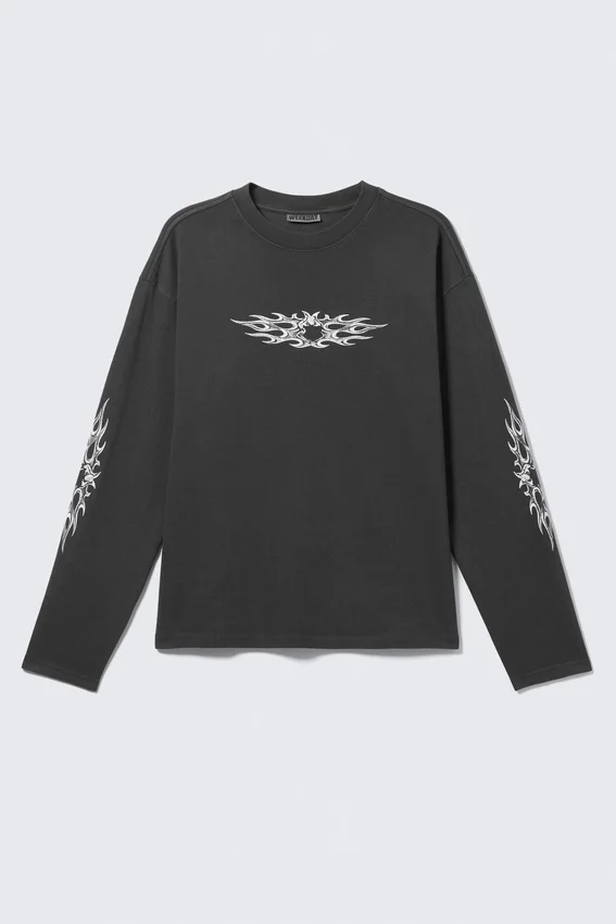 Great Boxy Graphic Long Sleeve T-Shirt – Dark Grey – Air Flame Great Boxy Graphic Long Sleeve T-Shirt – Dark Grey – Air Flame