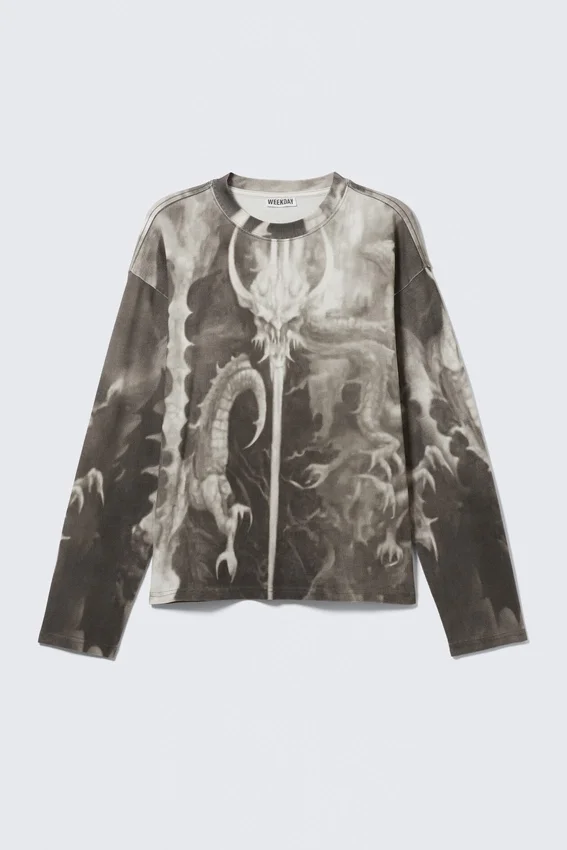 Great Boxy Graphic Long Sleeve T-Shirt – Dark Grey – Dragon Print Great Boxy Graphic Long Sleeve T-Shirt – Dark Grey – Dragon Print