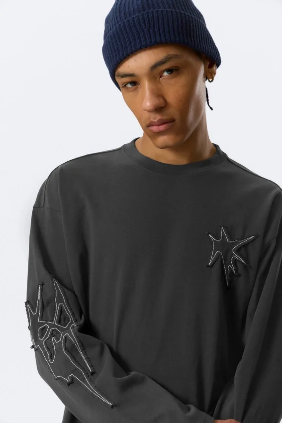 Great Boxy Graphic Long Sleeve T-Shirt – Dark Grey – Tristar Great Boxy Graphic Long Sleeve T-Shirt – Dark Grey – Tristar