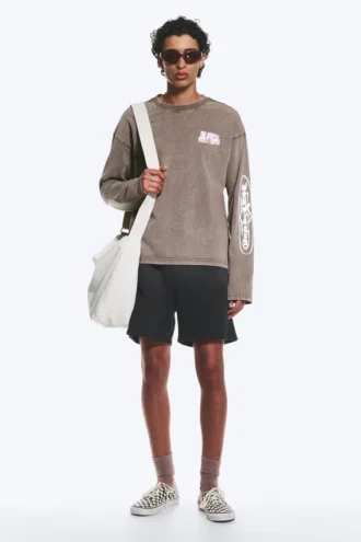 Great Boxy Graphic Long Sleeve T-Shirt – Dark Mole – Logo Mix Great Boxy Graphic Long Sleeve T-Shirt – Dark Mole – Logo Mix