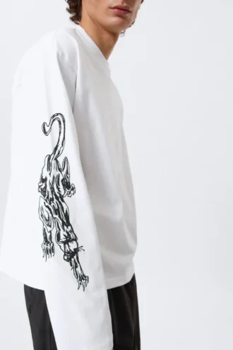 Great Boxy Graphic Long Sleeve T-Shirt – White – Angry Panthers