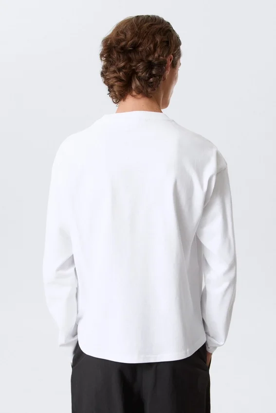 Great Boxy Graphic Long Sleeve T-Shirt – White – Angry Panthers Great Boxy Graphic Long Sleeve T-Shirt – White – Angry Panthers