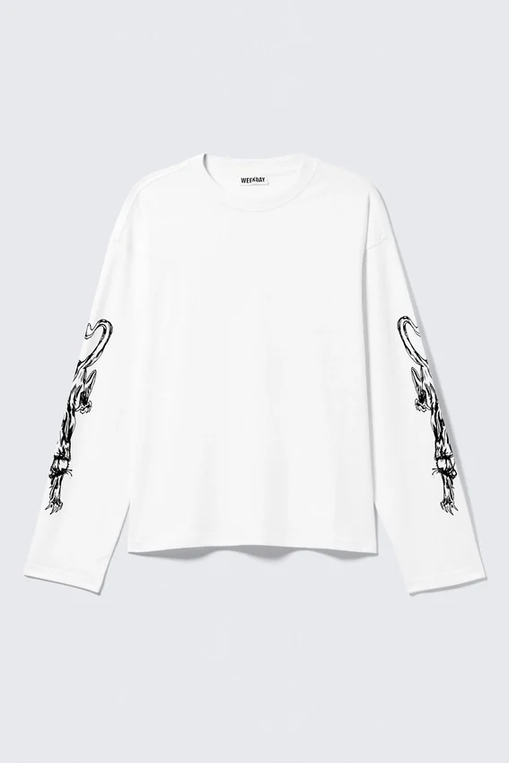 Great Boxy Graphic Long Sleeve T-Shirt – White – Angry Panthers Great Boxy Graphic Long Sleeve T-Shirt – White – Angry Panthers