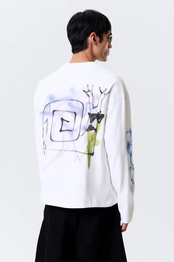 Great Boxy Graphic Long Sleeve T-Shirt – White – Rat Spray Great Boxy Graphic Long Sleeve T-Shirt – White – Rat Spray