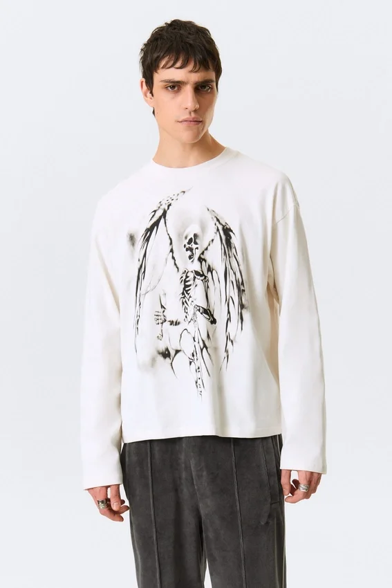 Great Boxy Graphic Long Sleeve T-Shirt – White – Skeleton Angel Great Boxy Graphic Long Sleeve T-Shirt – White – Skeleton Angel