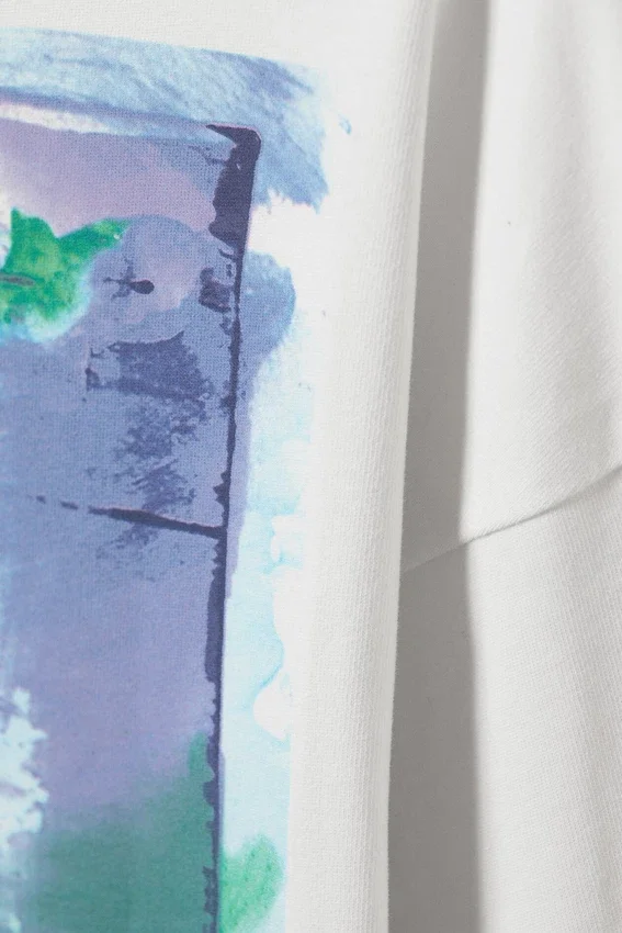 Great Boxy Graphic Long Sleeve T-Shirt – White – Surf Paint Great Boxy Graphic Long Sleeve T-Shirt – White – Surf Paint