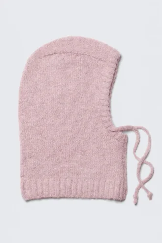 Hairy Knitted Tie Hood – Light Dusty Pink