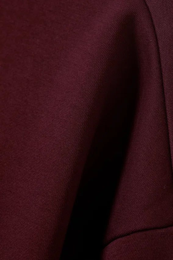 Half-Zip Loose Fit Sweatshirt – Dark Red Half-Zip Loose Fit Sweatshirt – Dark Red