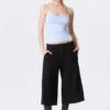 Hanne H Capri Suiting Trousers – Black Hanne H Capri Suiting Trousers – Black