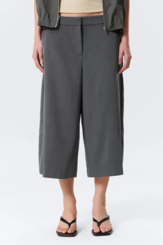 Hanne H Capri Suiting Trousers – Dark Grey Melange