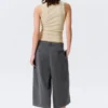 Hanne H Capri Suiting Trousers – Dark Grey Melange Hanne H Capri Suiting Trousers – Dark Grey Melange