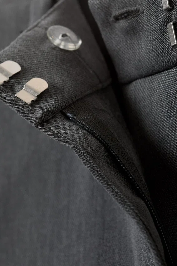 Hanne H Capri Suiting Trousers – Dark Grey Melange Hanne H Capri Suiting Trousers – Dark Grey Melange