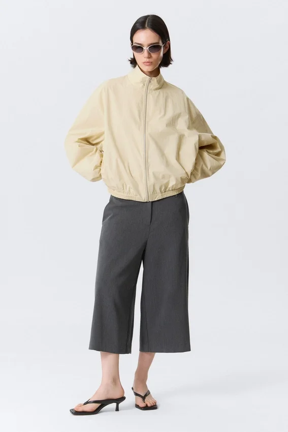 Hanne H Oversized Track Jacket – Light Dusty Beige Hanne H Oversized Track Jacket – Light Dusty Beige
