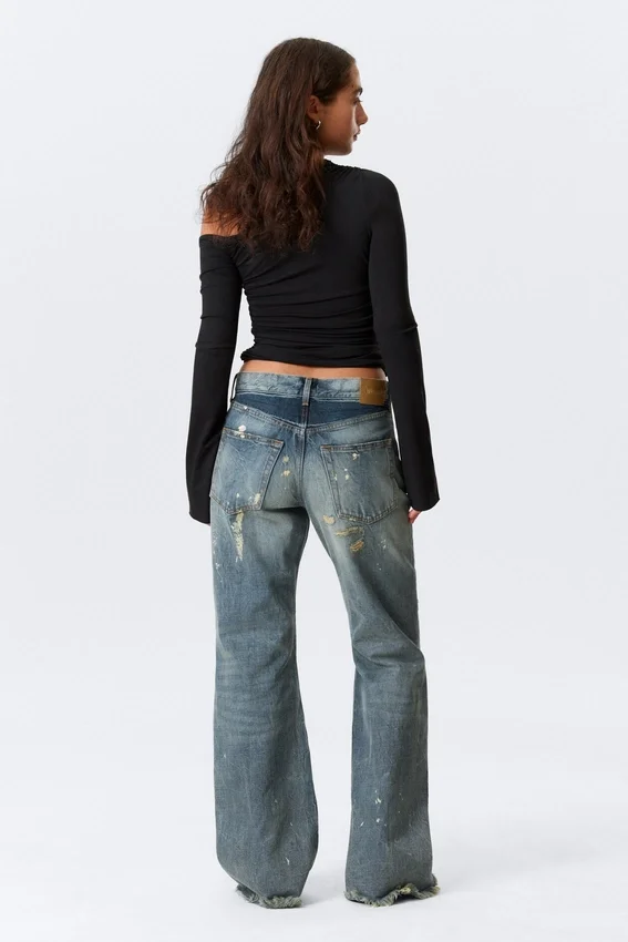 Helix Low Rise Regular Flared Jeans – Arizona Worn – Medium Blue Helix Low Rise Regular Flared Jeans – Arizona Worn – Medium Blue