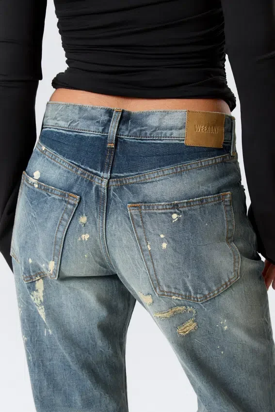 Helix Low Rise Regular Flared Jeans – Arizona Worn – Medium Blue Helix Low Rise Regular Flared Jeans – Arizona Worn – Medium Blue