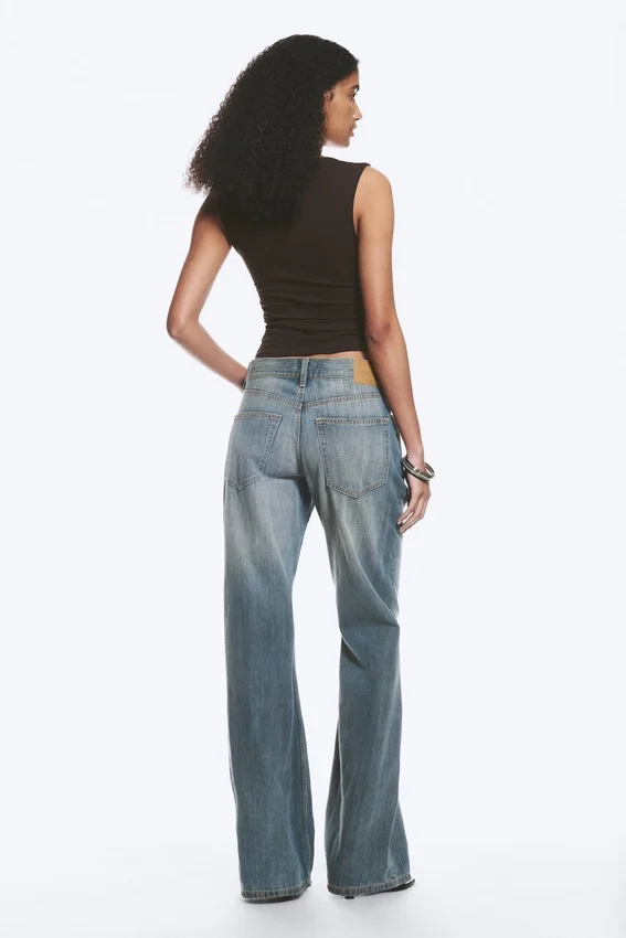 Helix Low Rise Regular Flared Jeans – Gloria Blue – Medium Blue Helix Low Rise Regular Flared Jeans – Gloria Blue – Medium Blue