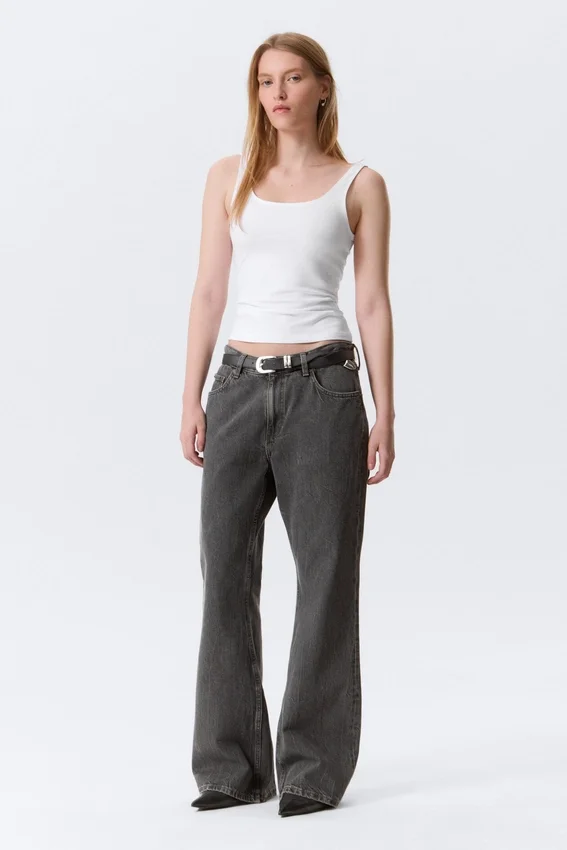 Helix Low Rise Relaxed Flared Leg Jeans – Risso Black – Black Helix Low Rise Relaxed Flared Leg Jeans – Risso Black – Black