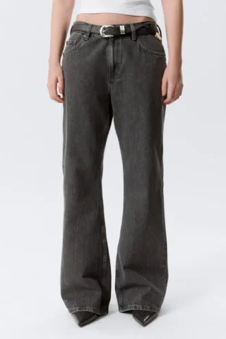 Helix Low Rise Relaxed Flared Leg Jeans – Risso Black – Black
