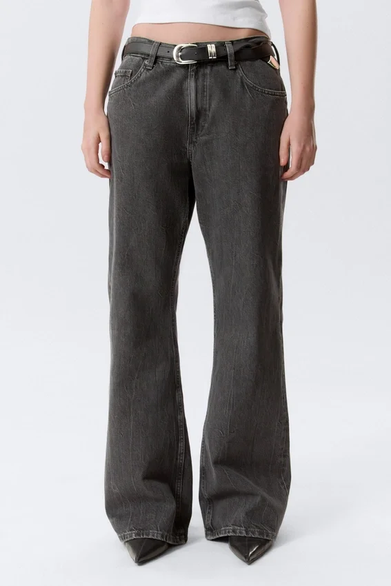 Helix Low Rise Relaxed Flared Leg Jeans – Risso Black – Black Helix Low Rise Relaxed Flared Leg Jeans – Risso Black – Black