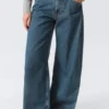 High Waisted Curved-Yoke Barrel Jeans – Blue Anthem – Medium Blue High Waisted Curved-Yoke Barrel Jeans – Blue Anthem – Medium Blue